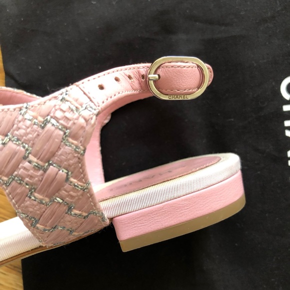 Chanel Lucky Symbols Sandals 17C - Picture 7 of 16